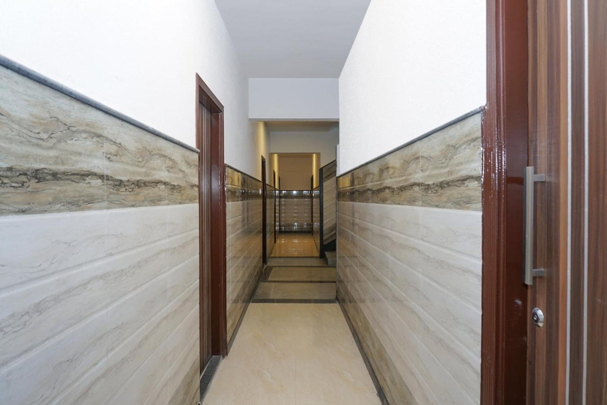 Hotel O Ashoka Residency Chandīgarh Екстериор снимка